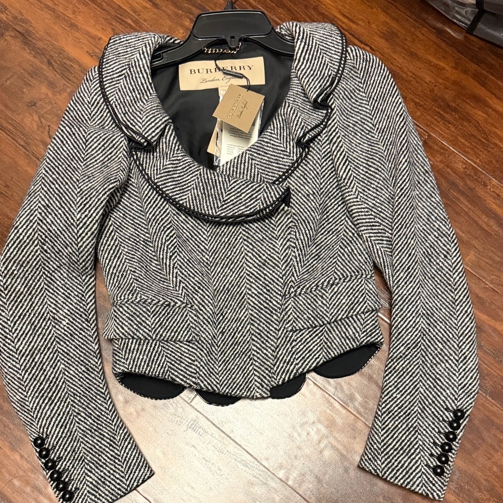 Burberry Herringbone Black and White Blazer